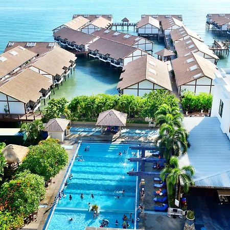 Hotel Lexis Port Dickson Extérieur photo