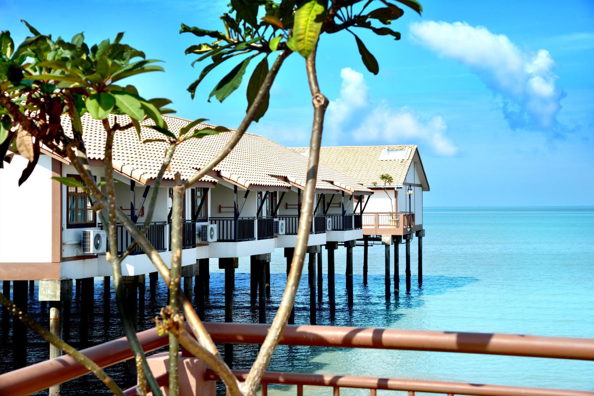 Hotel Lexis Port Dickson Extérieur photo