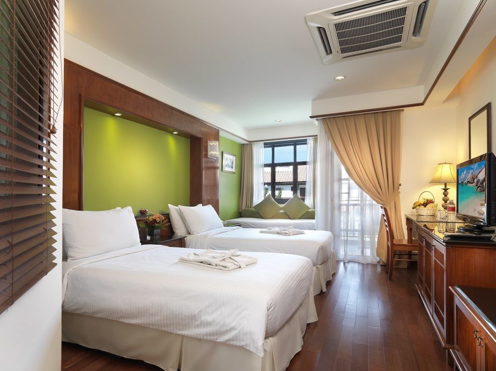 Hotel Lexis Port Dickson Extérieur photo