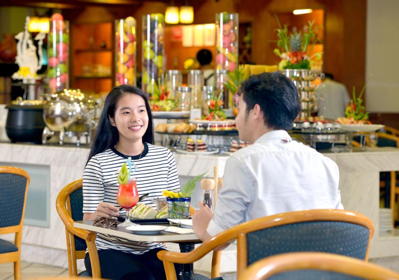 Hotel Lexis Port Dickson Extérieur photo